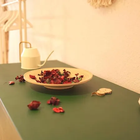 Modernes Loft-apartment Im Herz Von Mit Netflix Apartment